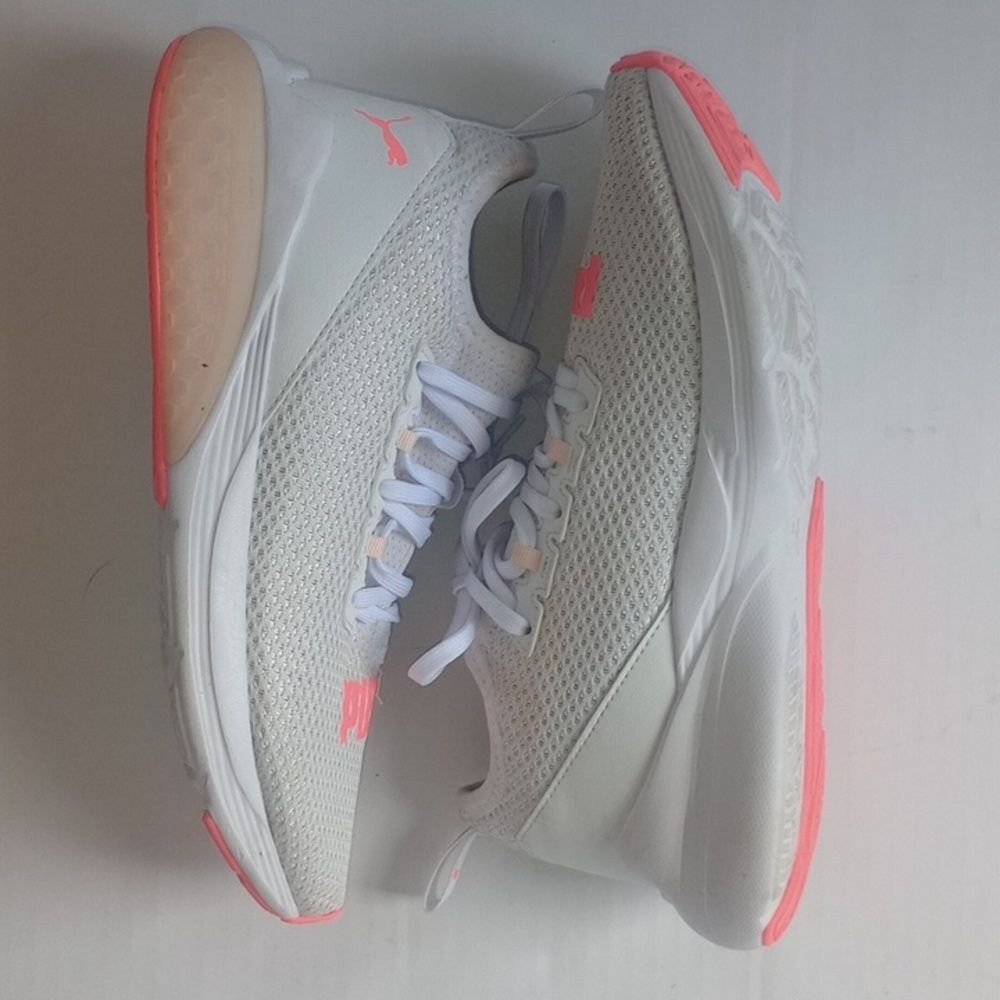 Size 8 PUMA IOCELL Vive Bright Running White Sneakers Athletic Shoes 195425-02